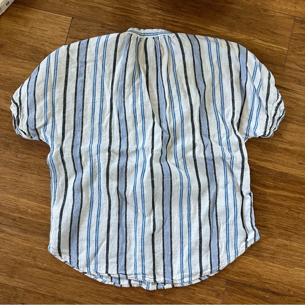 Striped Linen Top - Picture 2 of 3